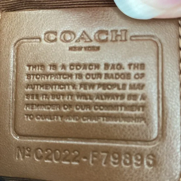 COACH classic tan large wristlet wallet - Picture 5 of 5